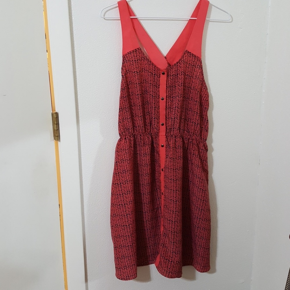 Dress - Picture 2 of 4